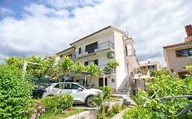 Apartment Brle