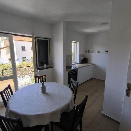 Apartment Brle Porec Esterno foto