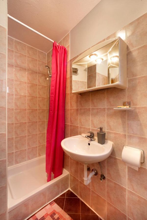 Apartment Brle Porec Esterno foto